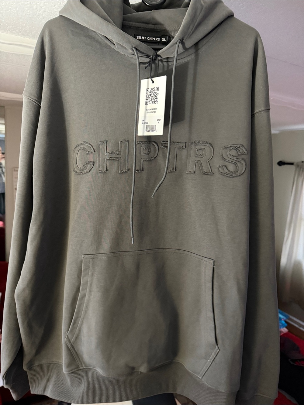 SILNT CHPTRS "CHPTRS" hoodie size XL